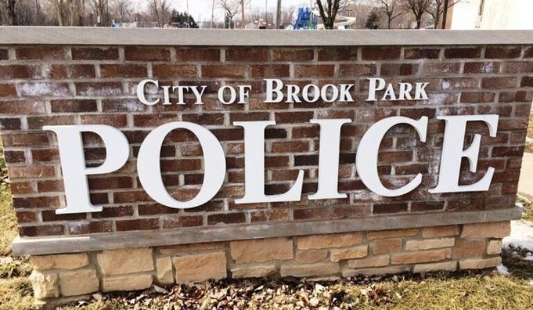 Barky Supplies Expert Tips Drunk man passes out in car; loose dog attacks another canine: Brook Park Police Blotter KM6MNEQUB5EGBMKV2BJORRPLWU Barky Supplies Expert Tips