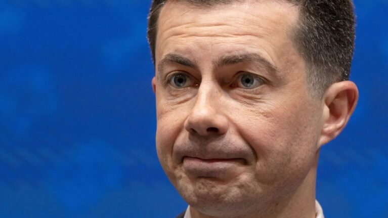 Barky Supplies Expert Tips Buttigieg mourns after losing pet dog Truman: ‘We are heartbroken’ AP23143574923610 e1685761675409 Barky Supplies Expert Tips