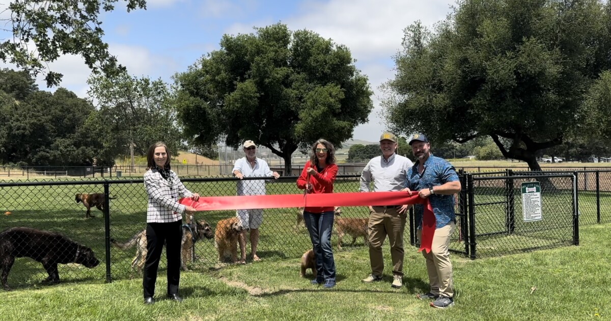 New dog park opens in Los Alamos