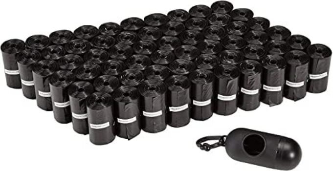 41DLTphwwqL._AC_.jpg Amazon Basics Unscented Standard Dog Poop Bags with Dispenser and Leash Clip, 13 x 9 Inches, Black - 60 Rolls (900 Bags)